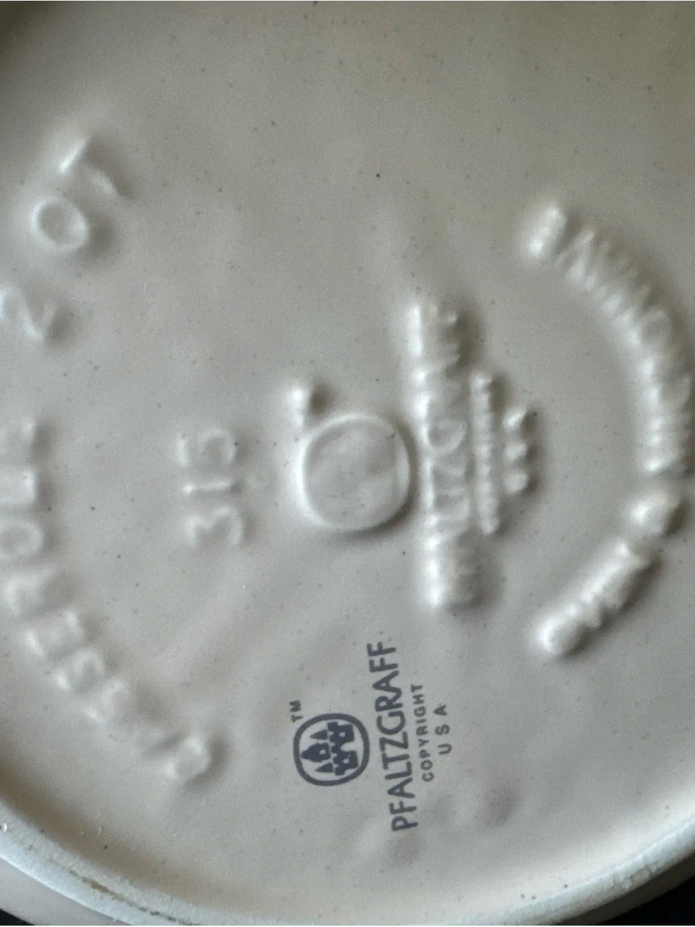 Vintage Pfaltzgraff Remembrance Casserole 2 QT Dish W/ Lid Stoneware Serve ware